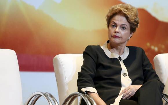 El Supremo deberá juzgar otras cuatro demandas que cuestionan algunos aspectos procesales de Dilma Rousseff. FOTO REUTERS.