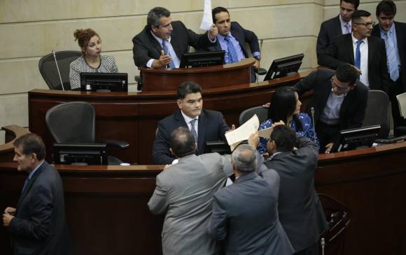 El punto más polémico será el de las zonas de concentración y las garantías que se les brindará a la sociedad civil que queden en medio de la guerrilla. La próxima semana sigue el debate. FOTO colprensa
