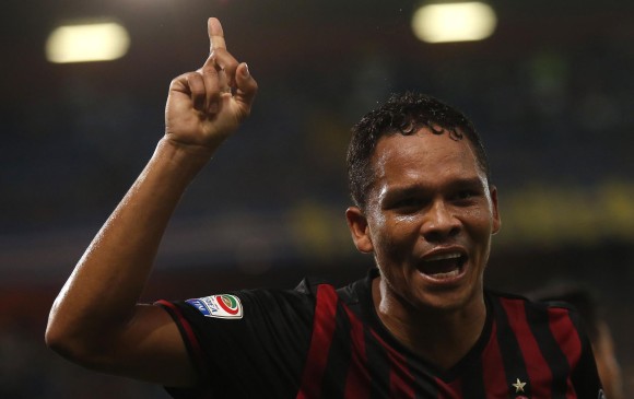 Bacca llegó a 13 goles con el Milan en esta temporada. FOTO AFP