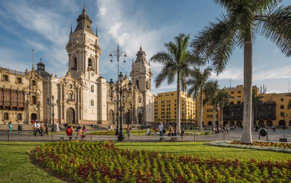 Una ciudad histórica, pero también una urbe moderna y contradictoria es la que se refleja en la literatura de Vargas Llosa. FOTO sstock, archivo