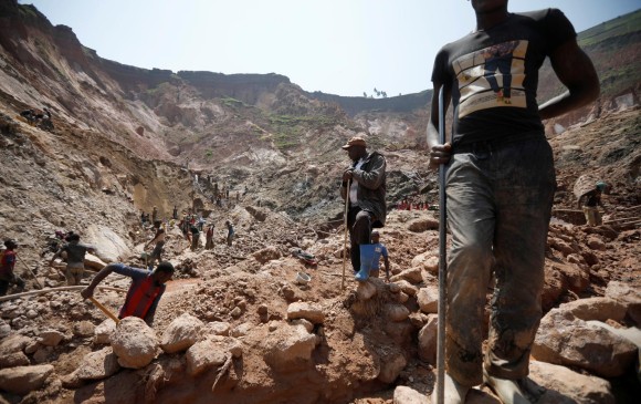 El Congo es una de las naciones con los mayores yacimientos de oro, cobalto y otros minerales valiosos en el mundo, pero su explotación ha sido un desastre social. FOTO Reuters