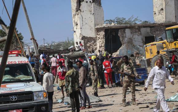 El atentado, que de momento no fue reivindicado, se produjo en un contexto de intensa actividad del grupo islamista Al Shabab, afiliado a Al Qaida. FOTO AFP