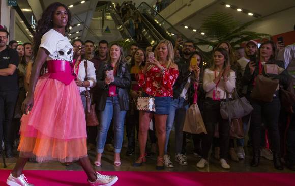 Los primeros pasos que dio la atleta en el modelaje fue en la Semana de la Moda en París en 2018. Foto Julio César Herrera