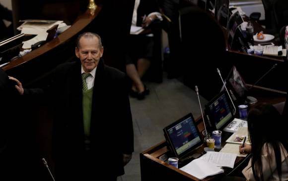 El senador Roberto Gerlein es el congresista más veterano. FOTO: Colprensa