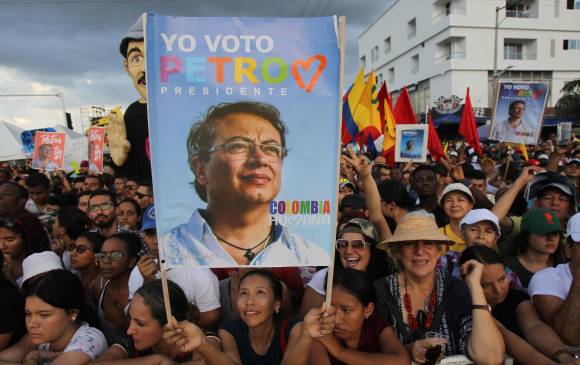 El exalcalde de Bogotá ha dicho además que presentará una reforma tributaria estructural y que renegociará los tratados de libre comercio que actualmente tiene el país. FOTO efe