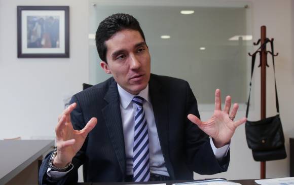 Luis Fernando Mejía, director de Fedesarrollo, entidad que realiza mensualmente la Encuesta de Opinión Financiera. FOTO: Colprensa.