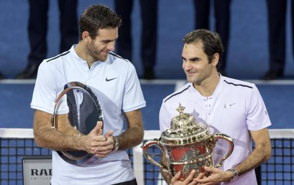 Juan Martin Del Potro y Roger Federer. FOTO EFE