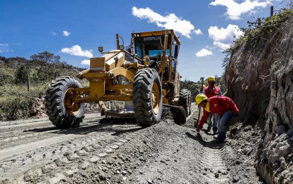 Uno de los tramos priorizados es el que faltaba por licitar para completar la vía entre Barbosa y Concepción. FOTO JAIME PÉREZ