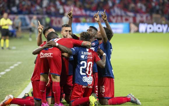 DIM asumió el liderato y dejó al América sin invicto. FOTO: EDWIN BUSTAMANTE