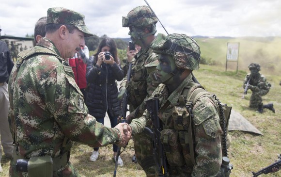 El general Nicacio Martínez dejó de ser comandante del Ejército argumentando motivos personales y familiares. FOTO Edwin Bustamante R.