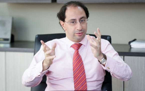 Ministro José Manuel Restrepo, habló del proceso de reactivación empresarial en Colombia. FOTO COLPRENSA
