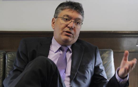 El ministro de Hacienda, Mauricio Cárdenas, dijo en Nueva York que Colombia crecerá entre 2,5% y 3%, este año. FOTO Colprensa