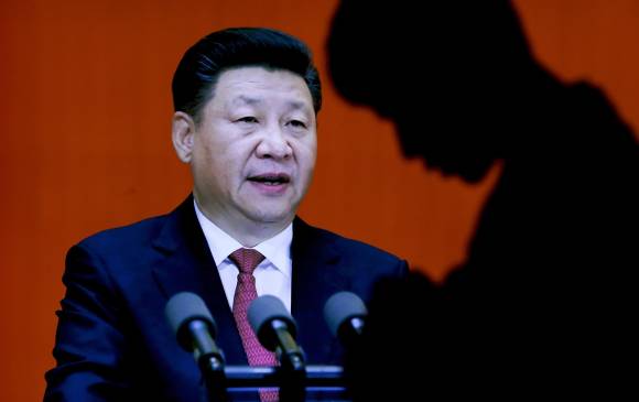 Xi Jinping, presidente de China, busca también durante el cónclave continuar su campaña anticorrupción dando nuevos lineamientos para definir el comportamiento del Partido Comunista. FOTO ap
