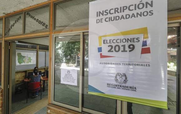 El Inem José Félix de Restrepo es uno de los puntos de inscripción habilitados para las personas que votan en Medellín. En este lugar la afluencia en la semana fue baja, según informaron las personas que estaban encargadas del proceso. FOTO Manuel saldarriaga