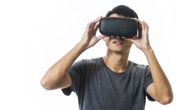 Se recomienda que con unas gafas de VR se hagan pausas cada hora. FOTO sstock