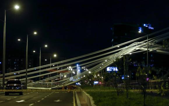 El puente colapsó la tarde del pasado domingo. FOTO COLPRENSA. 