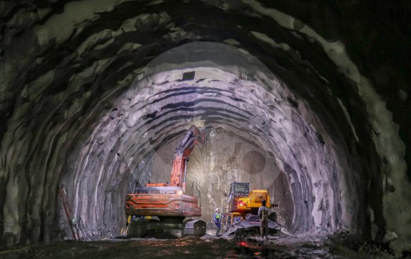 Hito constructivo en el nuevo Túnel de Occidente 