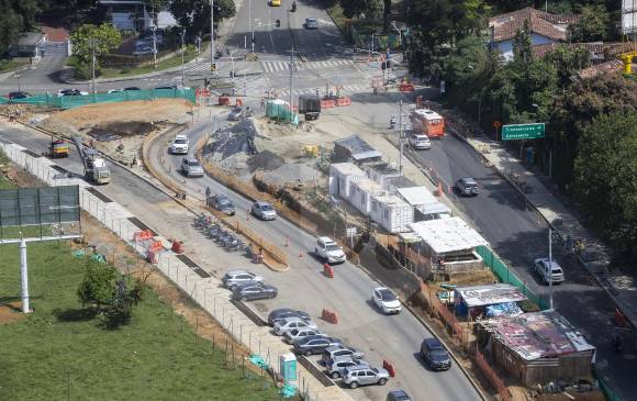 La ampliación de la Avenida 34 es la obra más importante del proyecto de valorización. En la imagen, el tramo entre La Aguacatala y Los Balsos. FOTO: MANUEL SALDARRIAGA