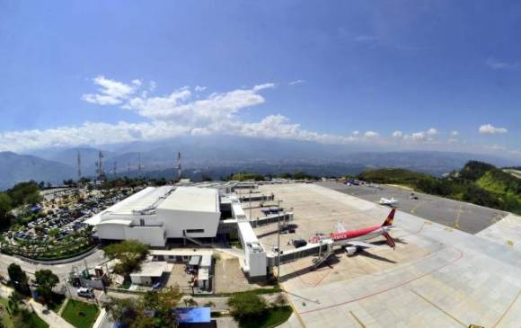 El aeropuerto de Bucaramanga no opera 24 hortas. FOTO COLPRENSA