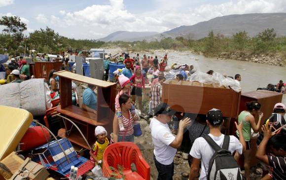 La desolación parece imperar en el sector en donde los militares venezolanos, bajo órdenes del gobierno chavista, desalojaron hace un año a miles de colombianos. FOTOS Donaldo Zuluaga y Rosalinda hernández