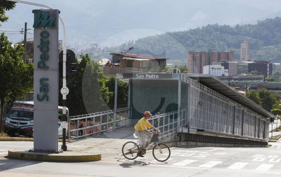 San Pedro, que costó $1.133 millones, nunca funcionó porque fue construida con una inclinación de 14,7%, cuando el límite permitido por la norma colombiana es de 12%. FOTO EDWIN BUSTAMANTE