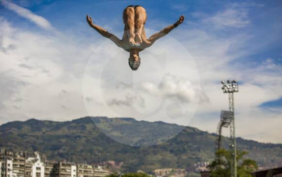Con 21 años, Sebastián Morales es una de las promesas de los clavados en Colombia. FOTO manuel saldarriaga