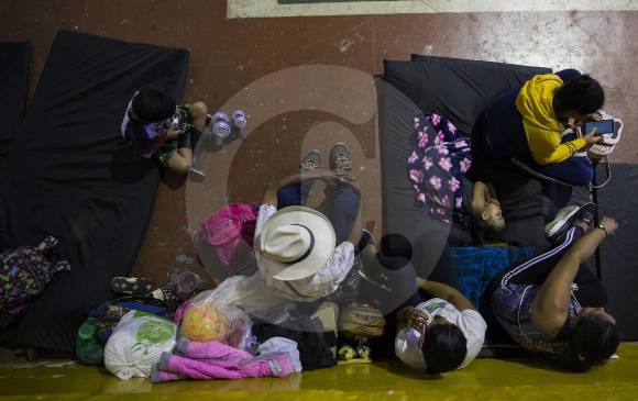 Los desplazados recibirán parte de la indemnización que adelantará el Gobierno y entregará en abril. La Unidad de Víctimas está en las zonas atendiendo el éxodo de campesinos. FOTO julio césar herrrera