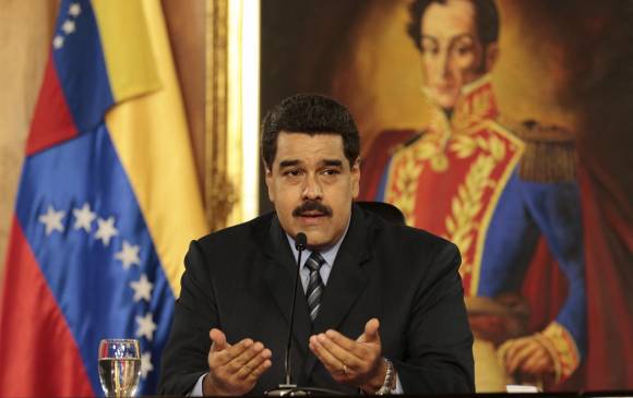 Maduro anunció estas reformas como medidas para enfrentar la aguda crisis económica que azota al país petrolero. FOTO Reuters