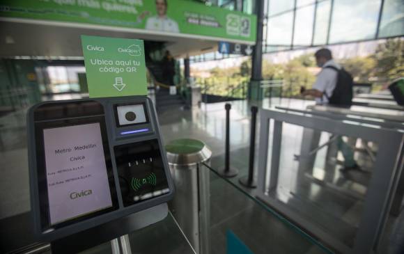 La aplicación Cívica hará presencia en más de 30.000 comercios en febrero de 2021. FOTO EDWIN BUSTAMANTE 