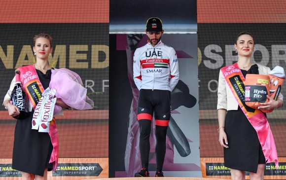 Fernando Gaviria sumó su quinta victoria de etapa en el Giro de Italia. FOTO EFE