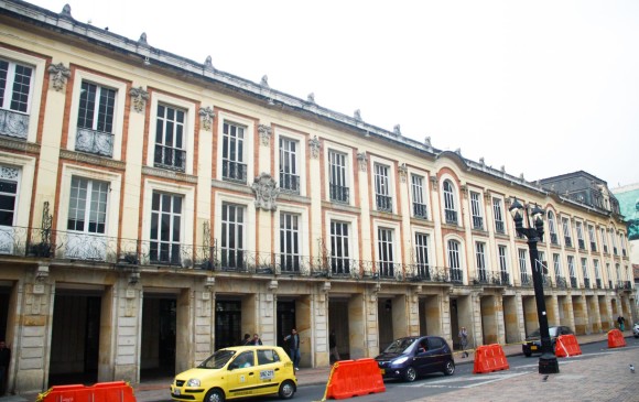 El alcalde actual Enrique Peñalosa fue elegido con 906.058 votos, el 33 %. En la foto, el Palacio Liévano. FOTO Colprensa