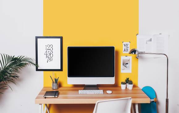 Las oficinas intentan convertirse en espacios para andar por casa. Debe primar el bienestar. Cada detalle importa, desde los colores de las paredes hasta la iluminación. FOTO sstock