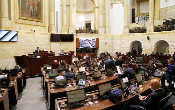 El primer periodo de sesiones de esta legislatura finaliza el miércoles. Aún está pendiente la aprobación del Código Electoral. FOTO Colprensa