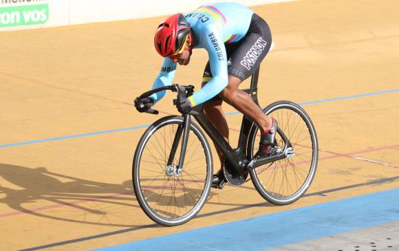 Kevin Quintero sigue demostrando grandes progresos en la pista. Segundo podio consecutivo. FOTO cortesía Fedeciclismo