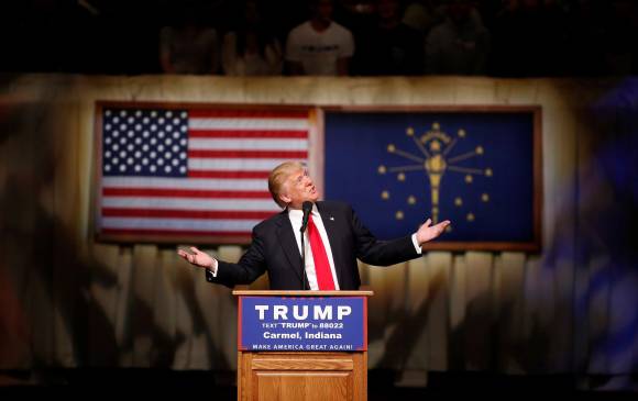 Consciente del eventual retiro de los otros dos precandidatos republicanos, desde la victoria del martes, Trump suavizó su discurso contra ellos y cargó contra Hillary Clinton. FOTO Reuters