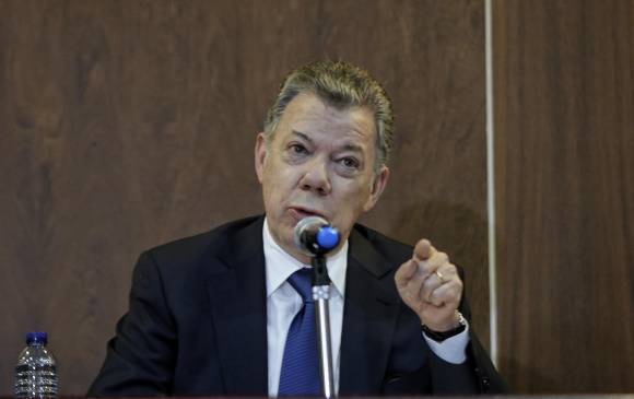 Juan Manuel Santos durante la indagatoria en el Consejo Nacional Electoral. FOTO: Colprensa