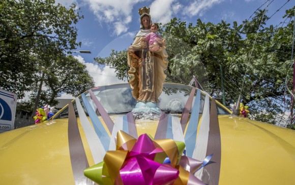 La tradición de encomendarse a la Virgen del Carmen inició en un viaje de Israel a España y, luego, después de expandirse en el país ibérico, llegó a Colombia. FOTO Santiago Mesa