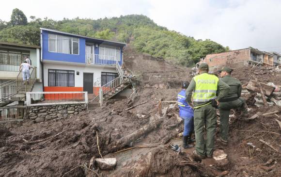 El Gobierno detectó 12 puntos críticos en Manizales, uno de ellos está en el barrio Aranjuez. FOTOS Manuel Saldarriaga, Enviado especial
