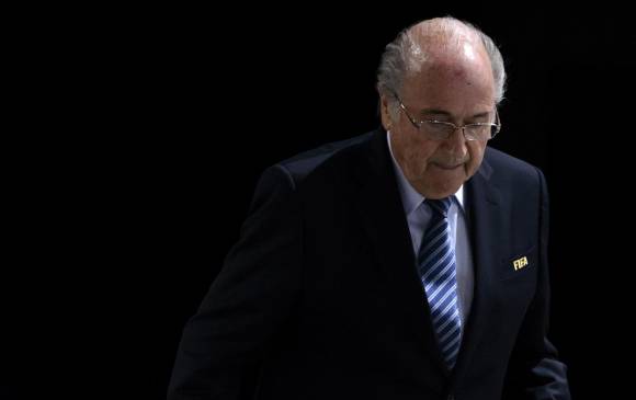 La evidencia incluye registros internos confiscados en las oficinas del presidente de la Fifa. FOTO AFP