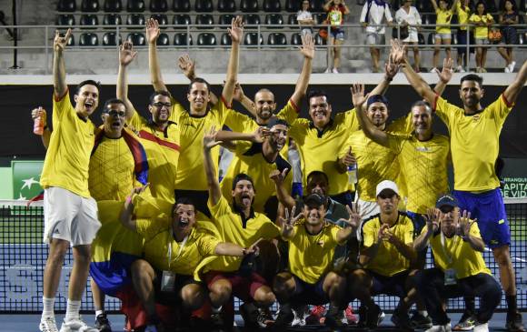En abril, Colombia superó, por primera vez en su historia, a Brasil en la segunda ronda del Grupo I de la Zona Americana de Copa Davis. FOTO cortesía FEDECOLTENIS