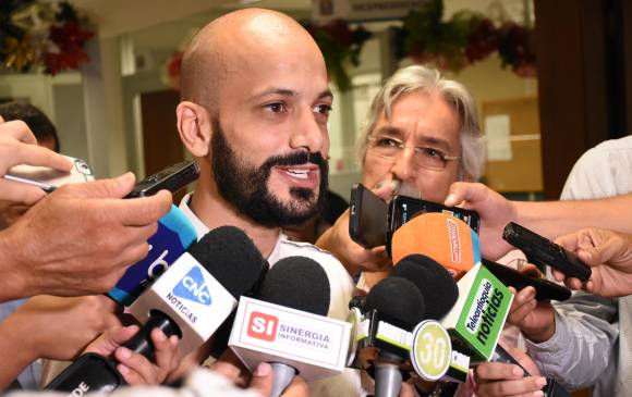 El concejal Jaramillo negó haber agredido a un periodista y sostuvo que sigue perteneciendo al Centro Democrático. FOTO cortesía