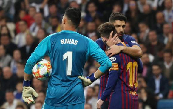 Con los dos goles que le marcó este miércoles, Suárez completó 11 goles al Madrid en 13 clásicos disputados. FOTO: REUTERS