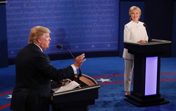 El debate final entre Hillary Clinton y Donald Trump alcanzó los 71,6 millones de espectadores. FOTO AFP