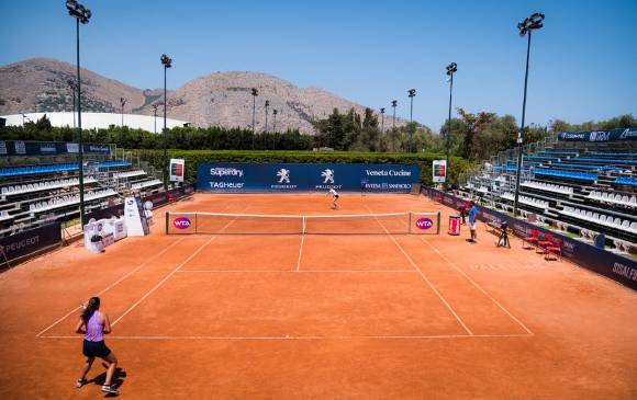 En el certamen una tenista ya dio positivo para covid-19. FOTO TOMADA DE TWITTER @LadiesOpenPA