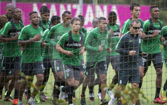 Atlético Nacional viajó a Estados Unidos para sus compromisos ante Atlético Mineiro, Varsovia y la Selección sub-20 de Canadá. FOTO MANUEL SALDARRIAGA