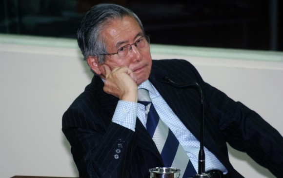 A finales de noviembre de 2005, el expresidente Fujimori fue detenido en Chile. En abril de 2009 fue condenado a 25 años de prisión, entre otros delitos, por asesinato. FOTO reuters Archivo