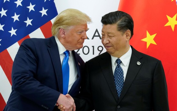 El presidente de Estados Unidos, Donald Trump, y su homólogo chino, Xi Jinping, acordaron este sábado una nueva tregua en su guerra comercial. Foto: Reuters
