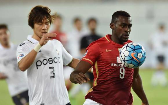 Jackson Martínez alcanzó a celebrar cuatro goles con el Guangzhou Evergrande, de China. FOTO AFP