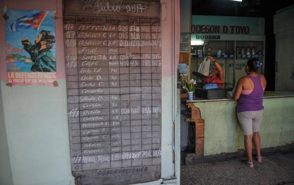 Desde abril, el régimen de Cuba reconoció que la isla pasaría por un nuevo periodo de escasez que se agudiza con las sanciones de Estados Unidos y la baja en el respaldo económico que da Venezuela. FOTO AFP