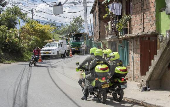 La vigilancia en el corregimiento fue reforzada con Ejército y más Policías, pero los enfrentamientos continúan. FOTO Róbinson Sáenz